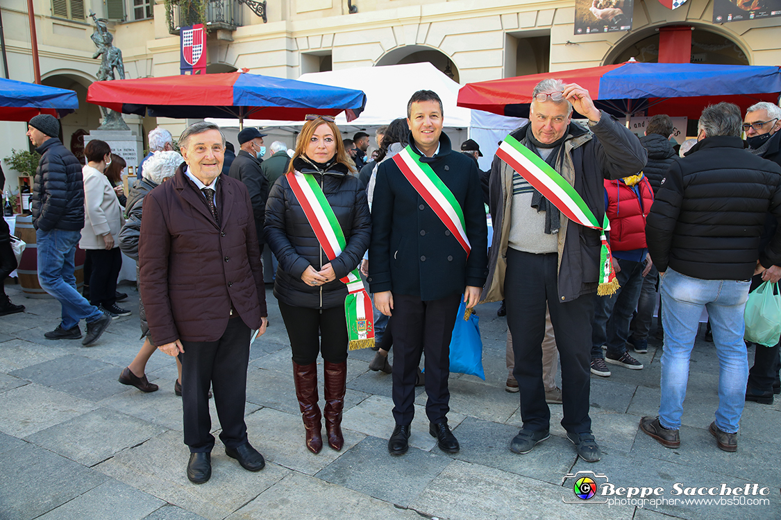 VBS_5876 - 10.ma Fiera Nazionale del Tartufo e Fiera dei Santi.jpg